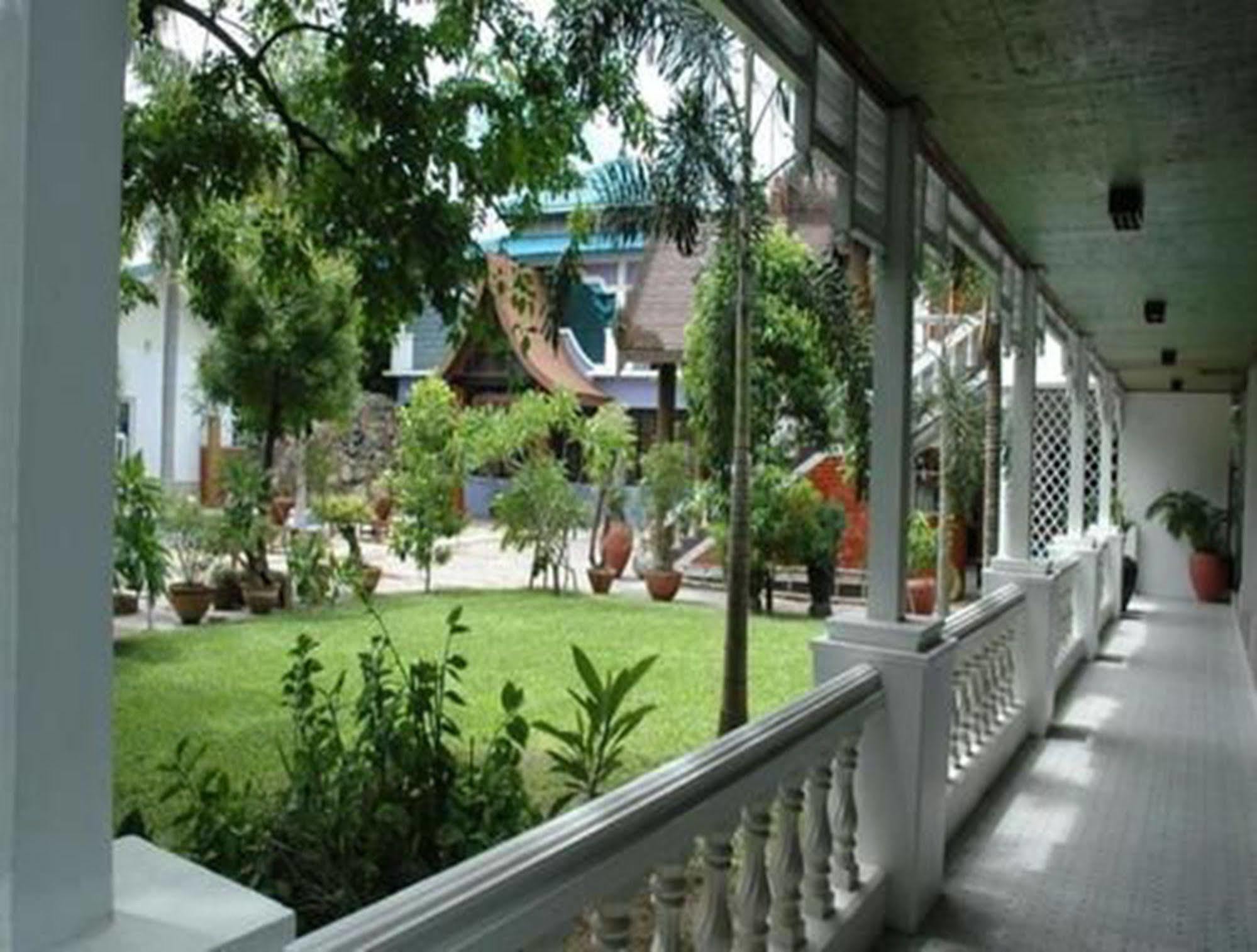 Emerald Land Hotel Mandalay Exterior foto